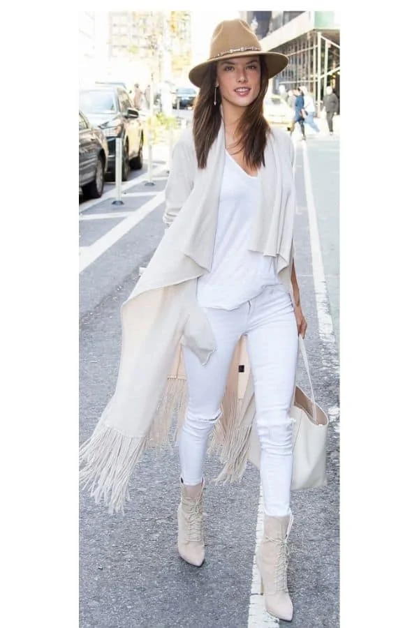 How to wear winter white jeans