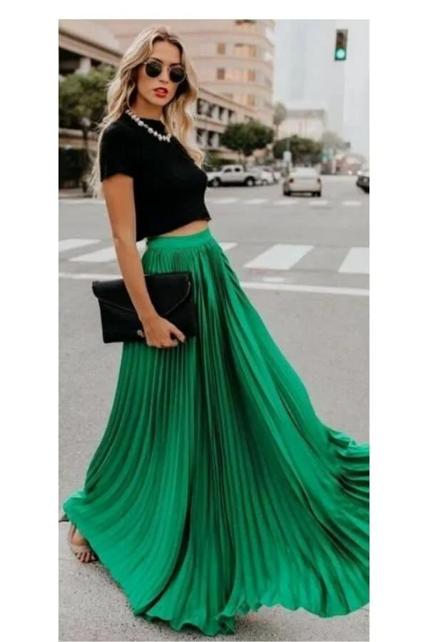 Green maxi skirt outfit ideas