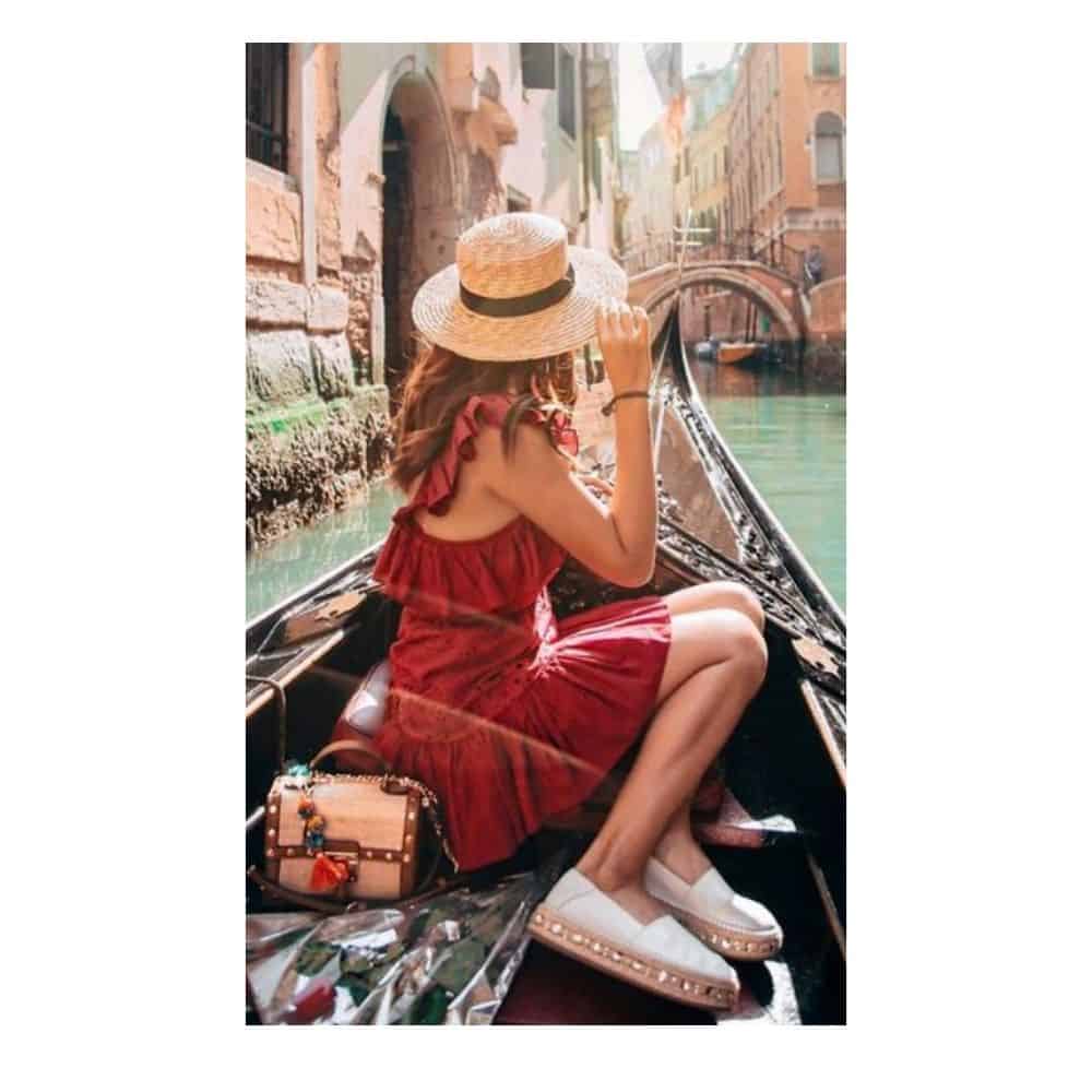 what to wear to a gondola ride in Venice