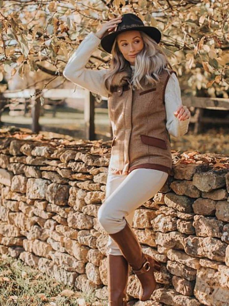 Farm chic outfits in fall