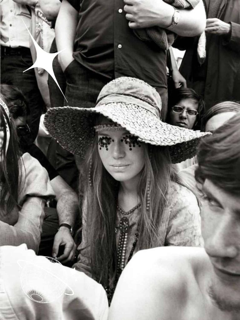  Hippie woodstock woman in 1969