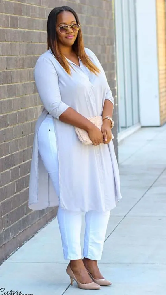 All-white plus-size denim summer outfit