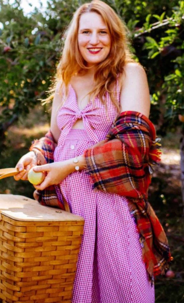 what to wear apple picking checkered dress