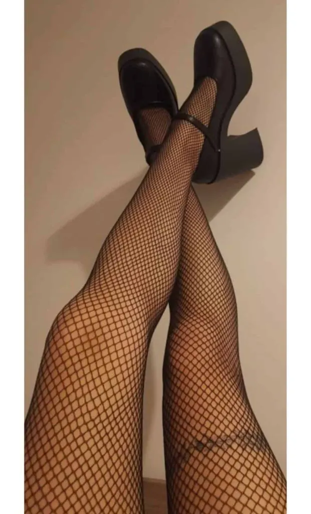 MARY JANES fishnet tights